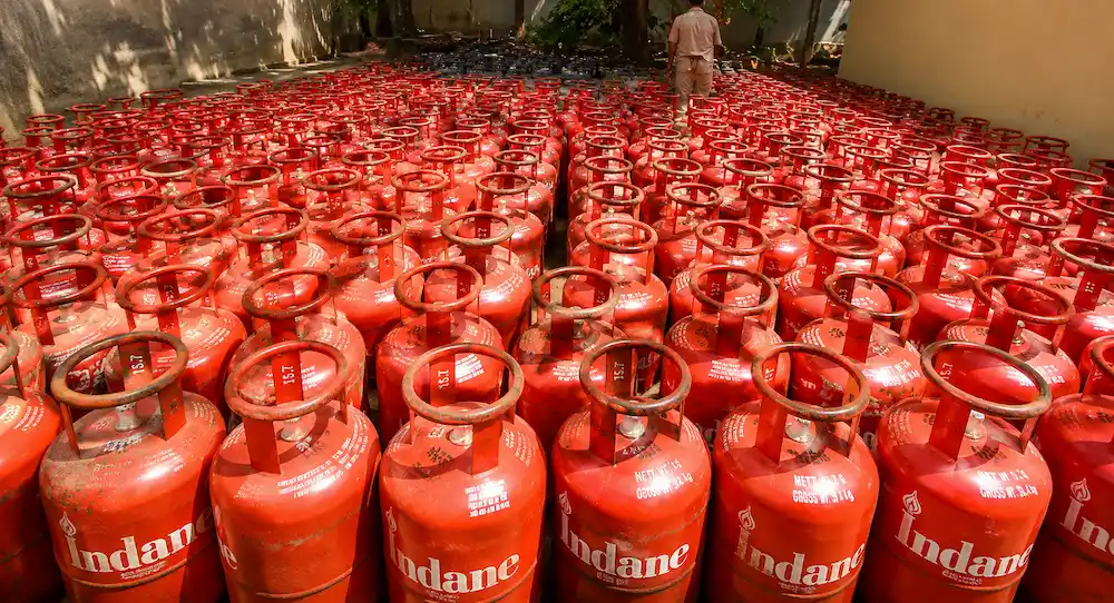 Swiggy Instamart LPG Delivery