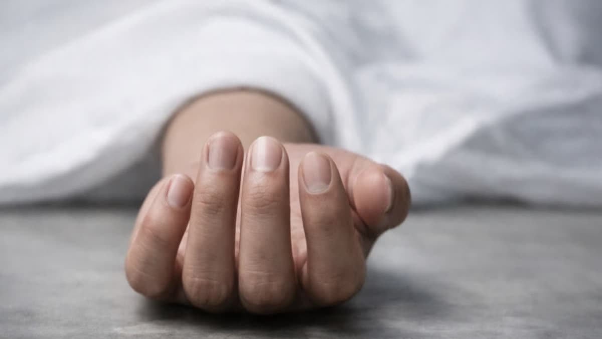 बलिया में किशोरी की आपत्तिजनक वीडियो बनाकर प्रसारित, दबाव से फांसी लगा ली